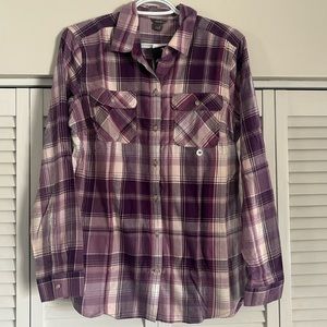 EDDIE BAUER | Plaid Button Down Shirt